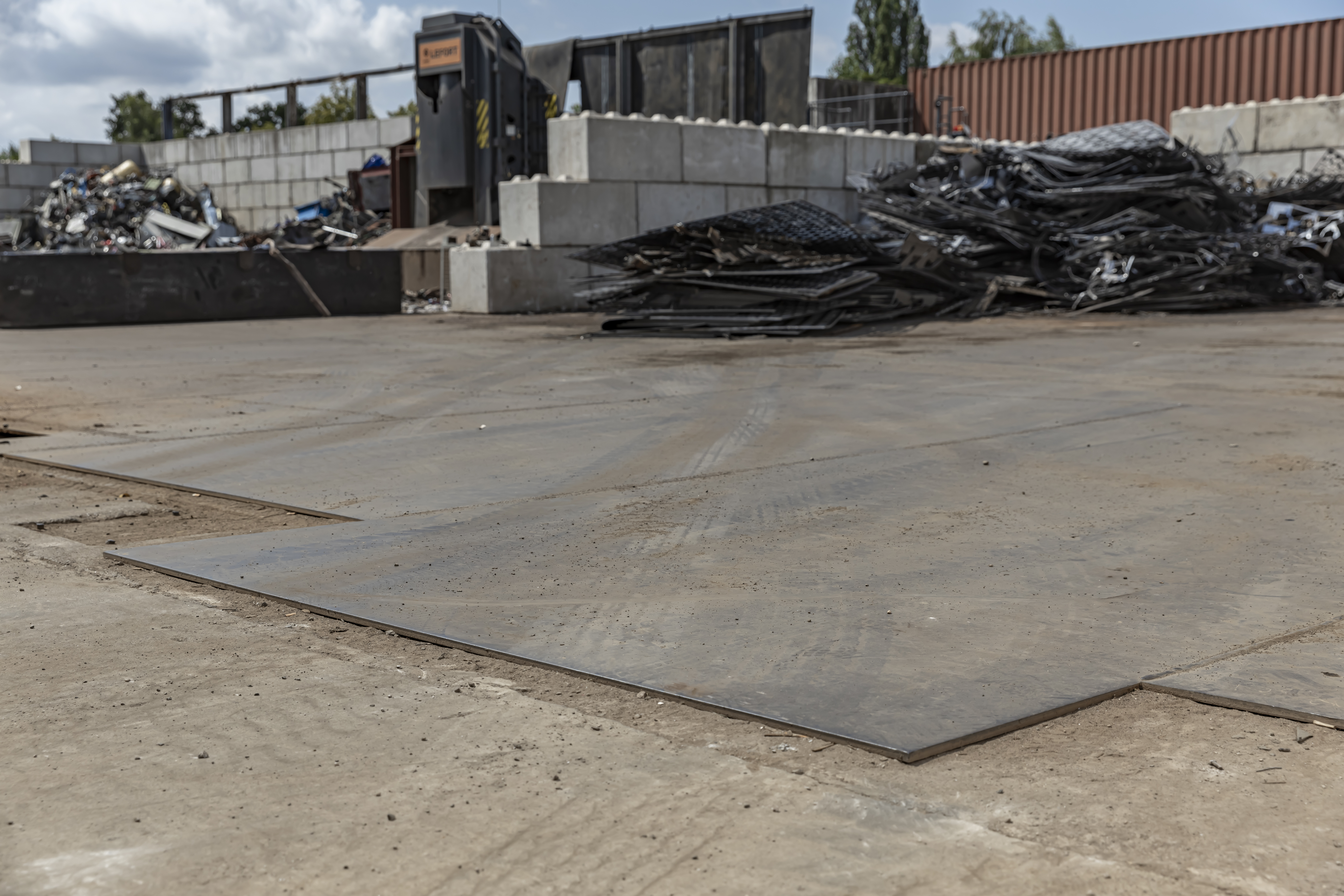 MKM-Metall-Kunststofftechnik-Meuselwitz